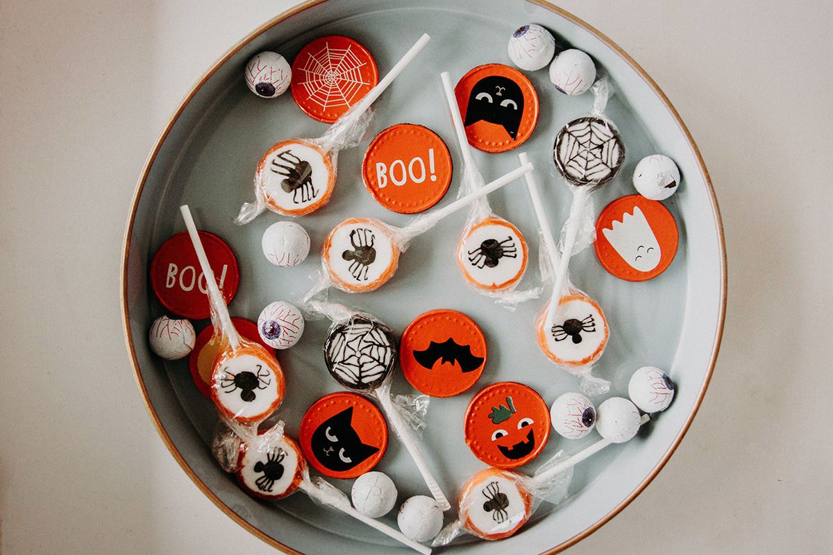 Halloween : Chocolat et friandises: déguster sans nuire à son traitement orthodontique
